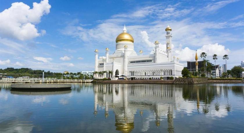 Traders Inn Brunei Bandar Seri Begawan Bagian luar foto