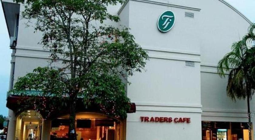 Traders Inn Brunei Bandar Seri Begawan Bagian luar foto